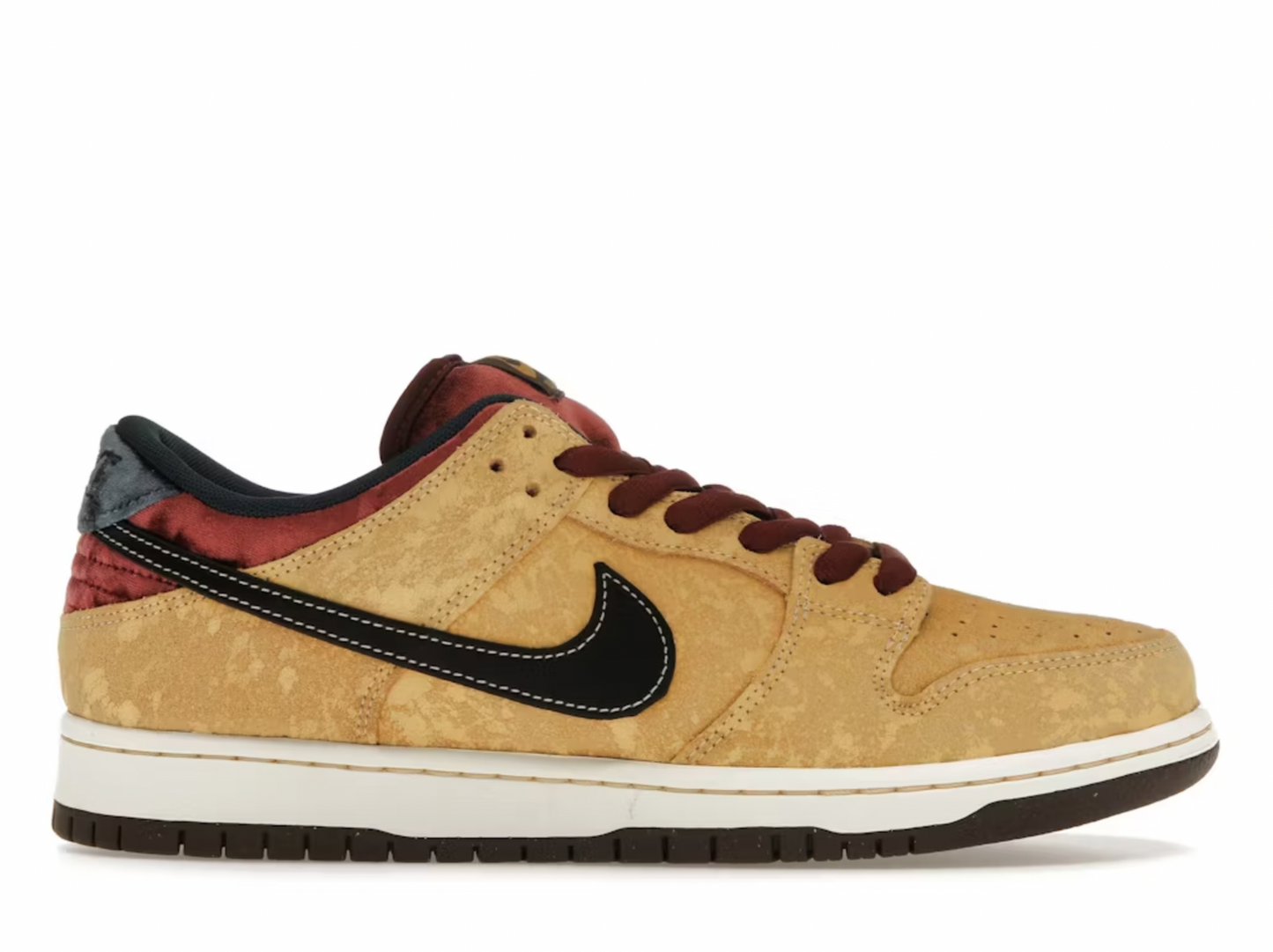 Nike SB Dunk Low City of Cinema