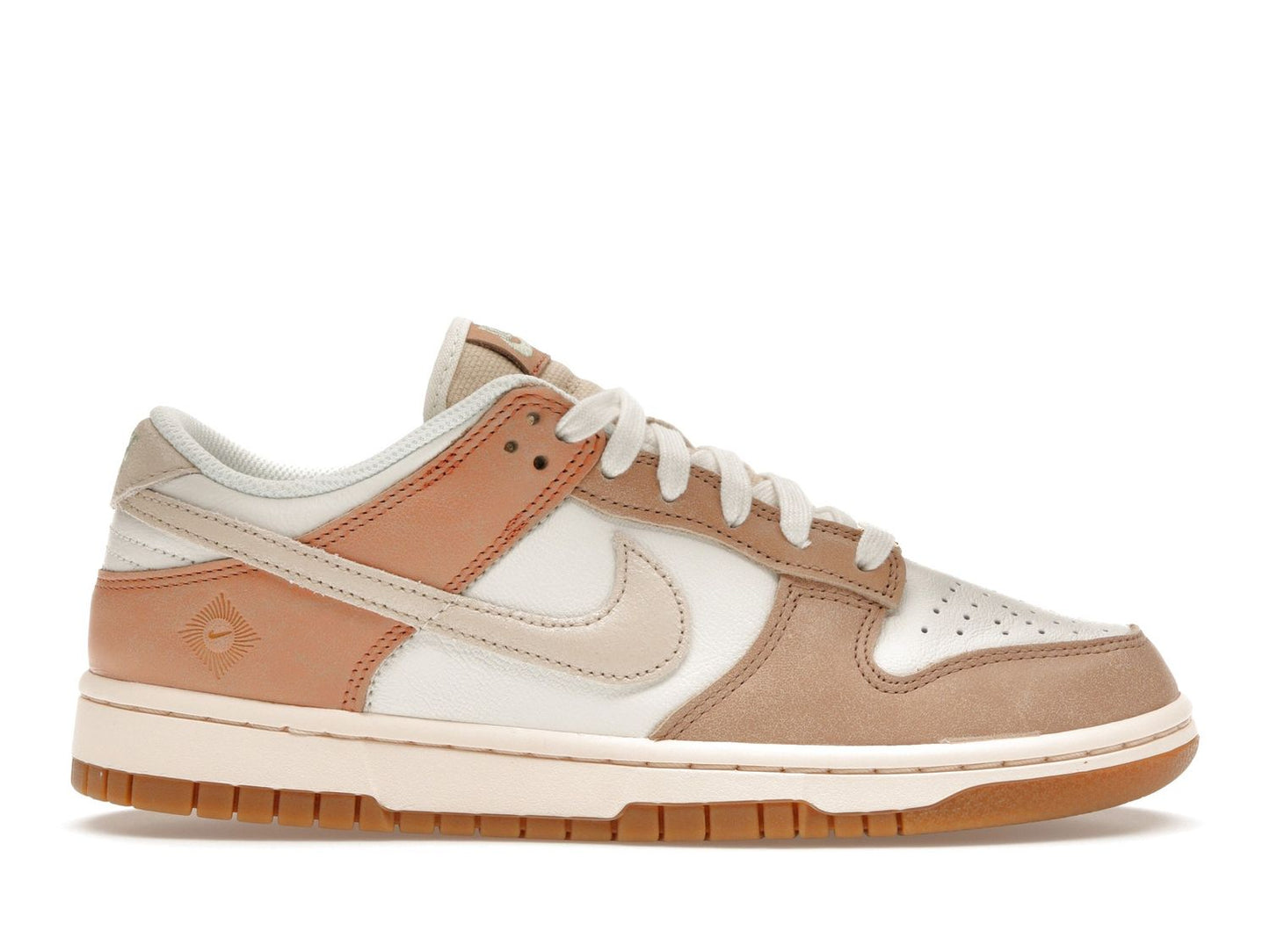 Nike Dunk Low SE Australia (Women's)