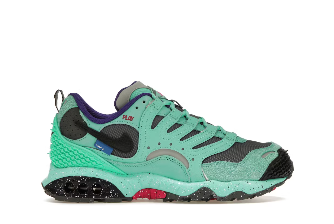 Nike Air Terra Humara Undefeated Light Menta