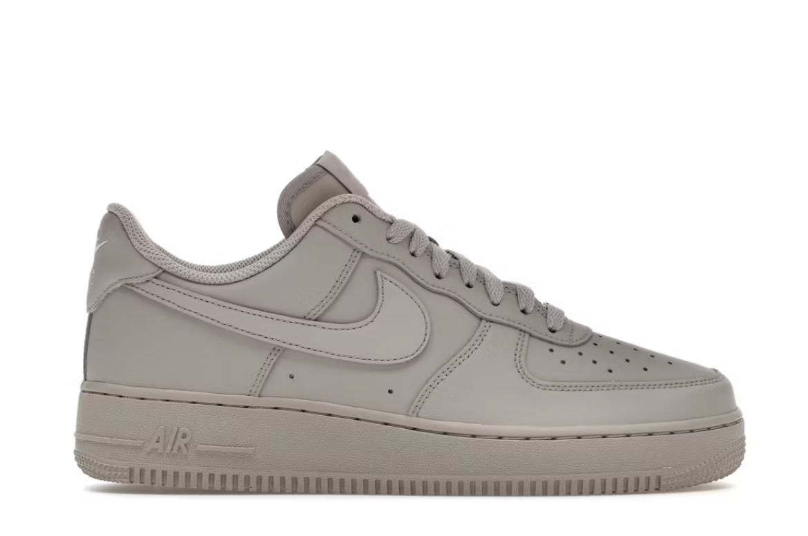 Nike Air Force 1 Low '07 College Grey